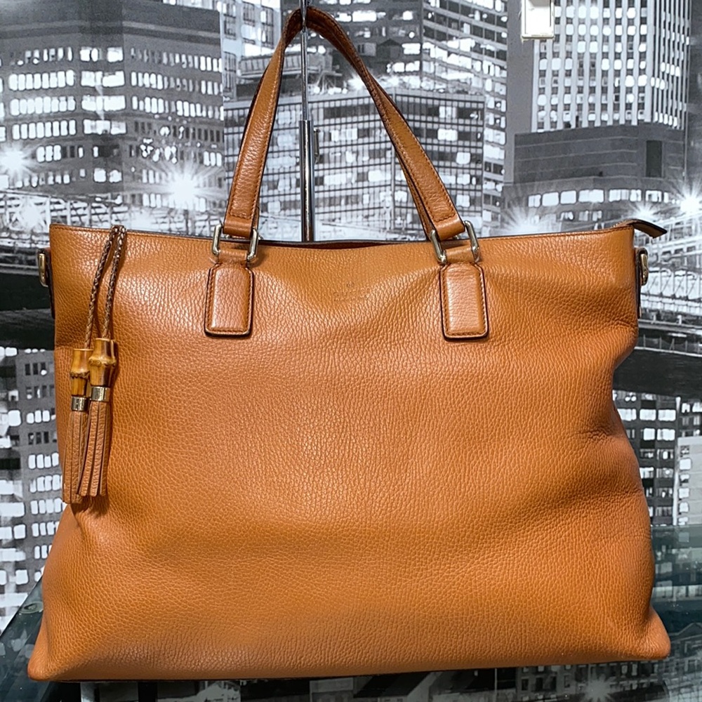 Gucci Large Tan Leather Tote with Tassel